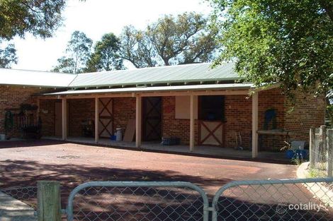 Property photo of 21 Albert Court Wanneroo WA 6065