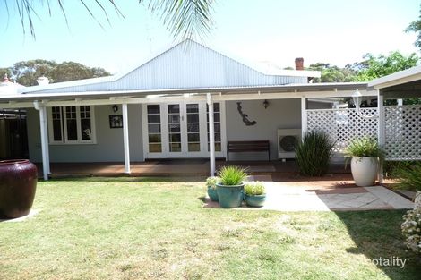 Property photo of 33 Macartney Street York WA 6302