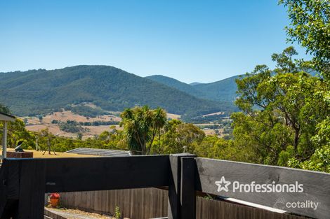 6 Tarhilla Dr, Launching Place, VIC 3139