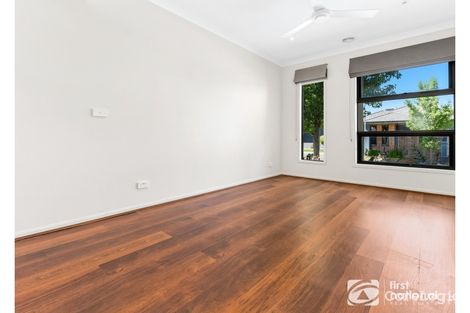 Property photo of 15 Queensberry Street Cranbourne West VIC 3977