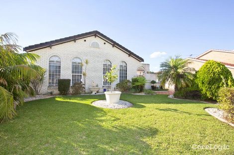 15 Aylesbury Cres, Chipping Norton, NSW 2170