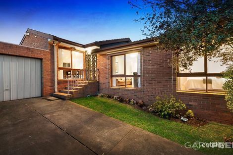 2/4 Curraweena Rd, Caulfield South, VIC 3162