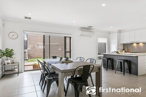 Property photo of 11 Atlantic Drive Pakenham VIC 3810