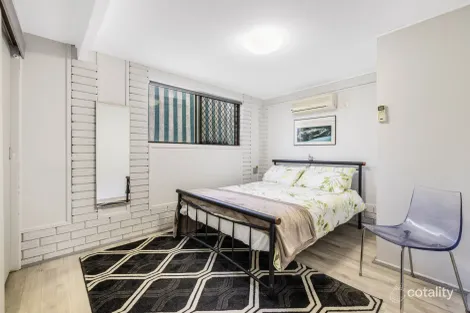 Property photo of 64 Goonawarra Drive Mooloolaba QLD 4557
