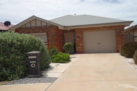 8 Henderson St, Whyalla Norrie, SA 5608