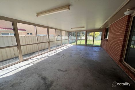Property photo of 8 Radalj Close Rooty Hill NSW 2766