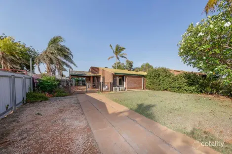 Property photo of 1/5 Corbett Place Millars Well WA 6714