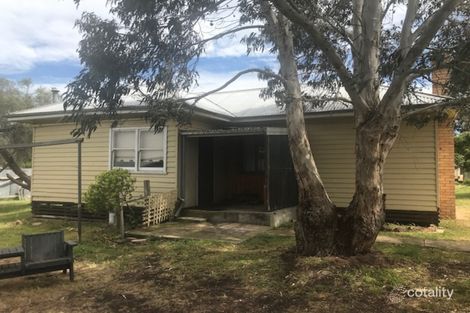 4 Stanley St, Woorndoo, VIC 3272