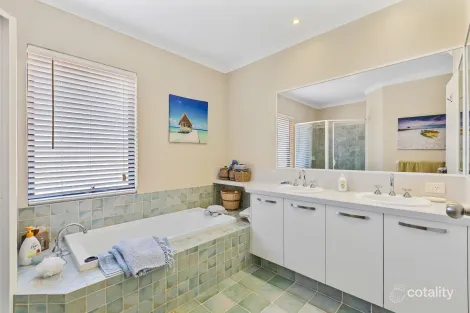 Property photo of 30 Andros Circuit Mindarie WA 6030