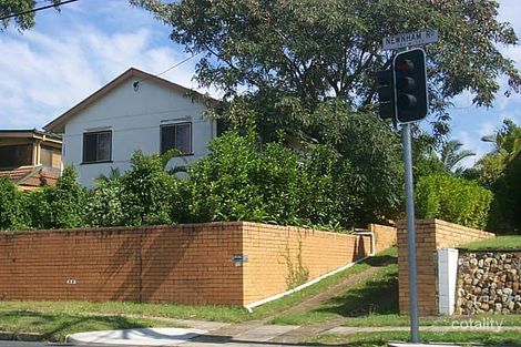 137 Newnham Rd, Mount Gravatt East, QLD 4122