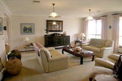 Property photo of 10 Arthaldo Court Nicholls ACT 2913