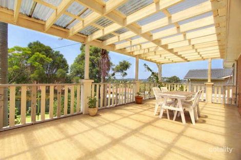 Property photo of 20 Deenyi Close Cordeaux Heights NSW 2526