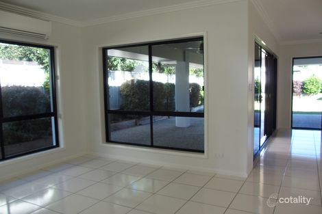 Property photo of 1/17 Morgan Place Emerald QLD 4720