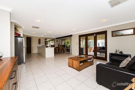 Property photo of 8 Coronata Drive Warnbro WA 6169