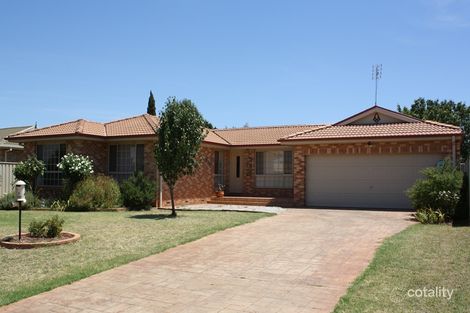 7 Wyvern Cres, Griffith, NSW 2680
