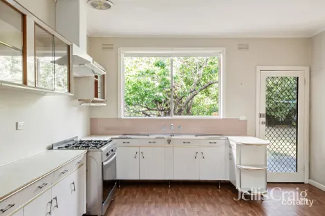 Property photo of 137 Ivanhoe Parade Ivanhoe VIC 3079