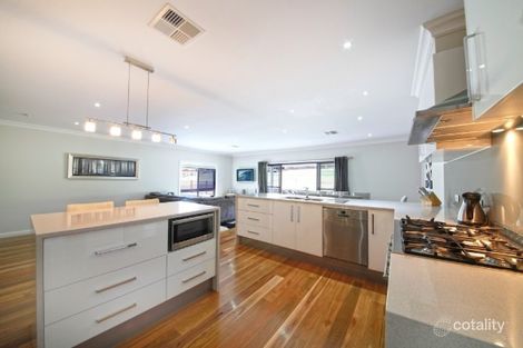 Property photo of 9 Baldwin Close Ellis Lane NSW 2570