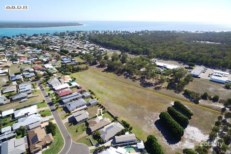 Property photo of 15 Lucas Drive Burrum Heads QLD 4659