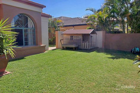 Property photo of 5 Renate Way Benowa QLD 4217