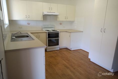 Property photo of 2 Osborne Place Emerald QLD 4720