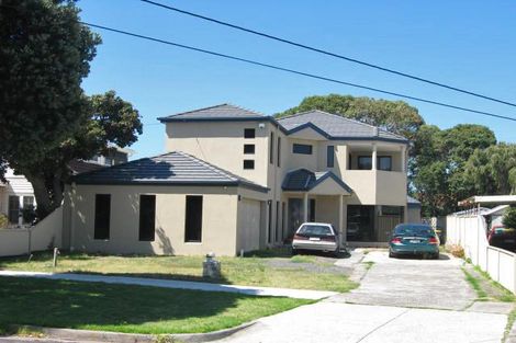 Property photo of 26 Seaview Crescent Seaholme VIC 3018