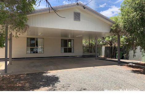 1 Bond St, Roma, QLD 4455