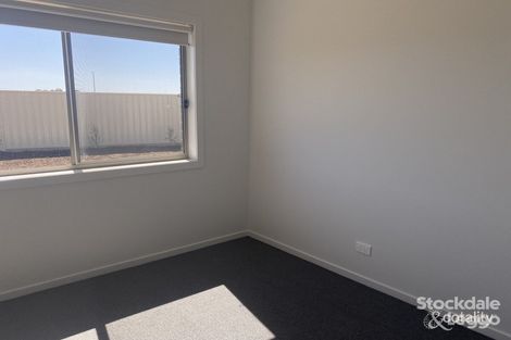 Property photo of 13 Feather Drive Mooroopna VIC 3629