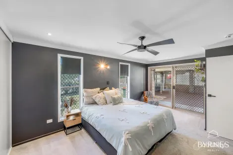 Property photo of 15 Yellowpatch Avenue Clinton QLD 4680