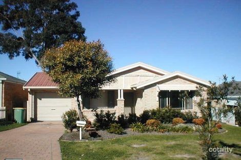 24 Waugh Cl, Blue Haven, NSW 2262