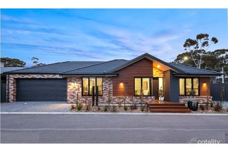 10/20 Persimmon Gr, Golden Grove, SA 5125