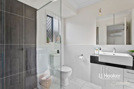 Property photo of 16 Olivine Circuit Yarrabilba QLD 4207