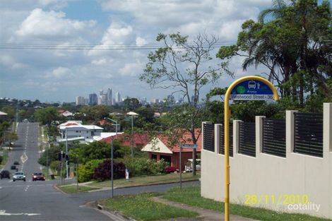 267 Shaw Rd, Wavell Heights, QLD 4012