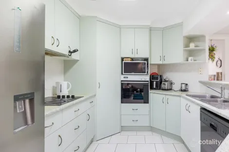 Property photo of 7 Harvard Place Urraween QLD 4655