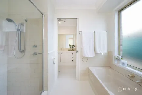 Property photo of 7 Wolli Place Greenacre NSW 2190