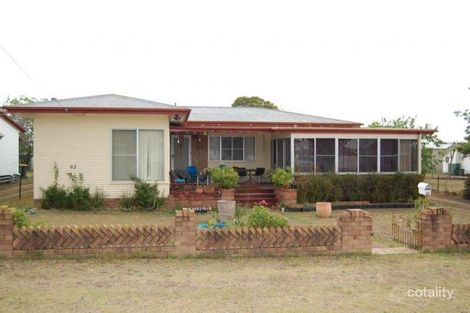 63 Dragon St, Warwick, QLD 4370