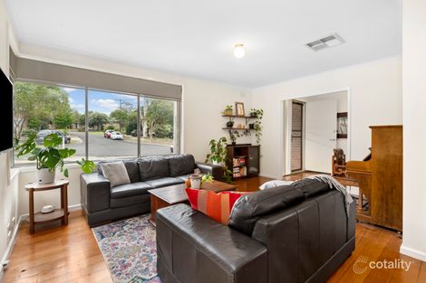 Property photo of 5 Flynn Court Frankston VIC 3199