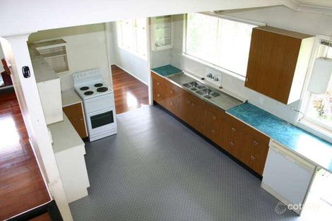Property photo of 20 Alamine Street Holland Park QLD 4121