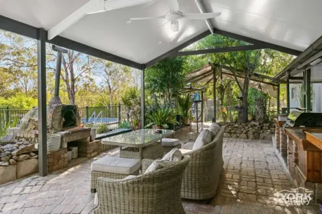 Property photo of 81 Larnook Street Upper Lockyer QLD 4352