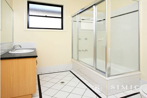 Property photo of 22 Gladstone Street Coorparoo QLD 4151