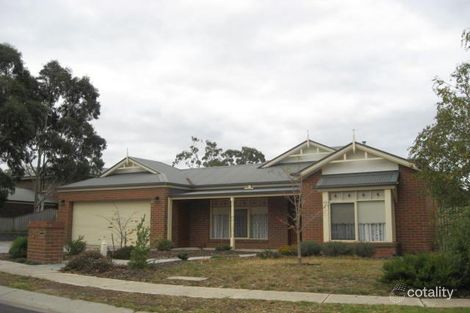 61 Yellow Gum Bvd, Sunbury, VIC 3429