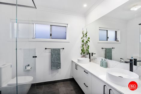 Property photo of 10 Eucalyptus Street Jackass Flat VIC 3556