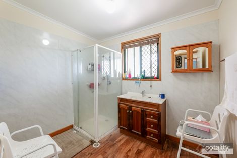 Property photo of 17 Pharlap Parade Branyan QLD 4670