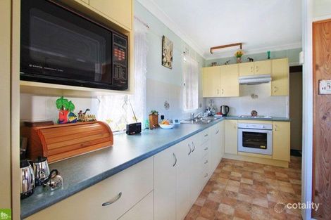 Property photo of 2 Devon Street Berkeley NSW 2506
