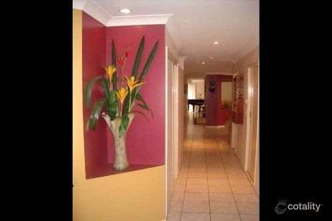 Property photo of 38 Lakeside Crescent Forest Lake QLD 4078