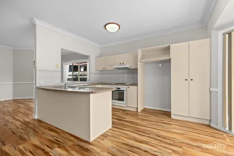 Property photo of 62 Brooklands Circuit Forest Lake QLD 4078