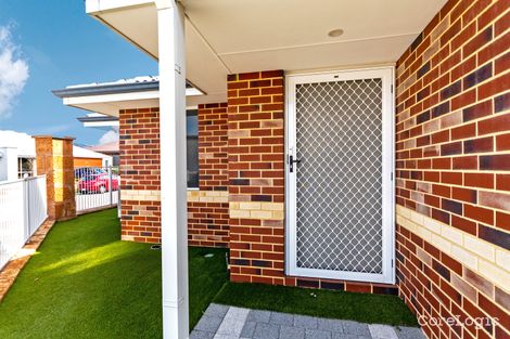 Property photo of 10 Chucklebud Street Banksia Grove WA 6031