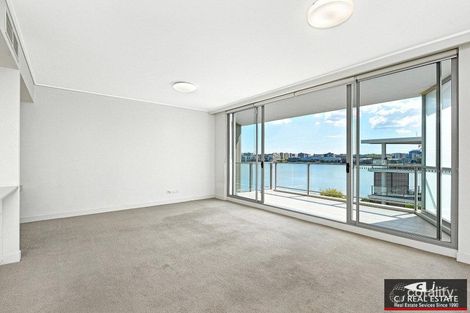 Property photo of 401/9 Sevier Avenue Rhodes NSW 2138
