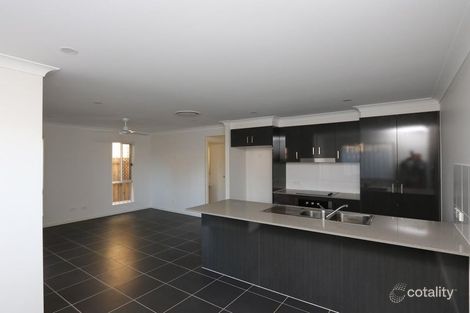 Property photo of 4/3 Broadleaf Parade Redbank QLD 4301