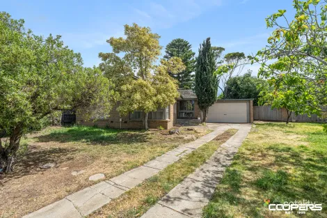 Property photo of 8 Ramona Place Melton West VIC 3337