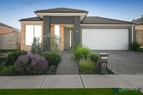 8 Letson St, Mickleham, VIC 3064